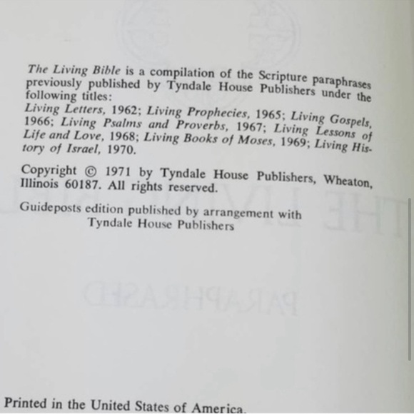 Vintage The Living Bible Paraphrased - Picture 7 of 8